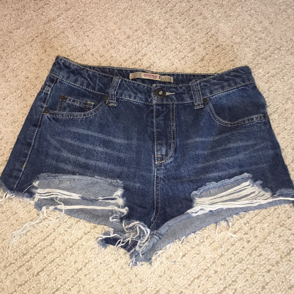 Size 7 distressed high waisted jean shorts